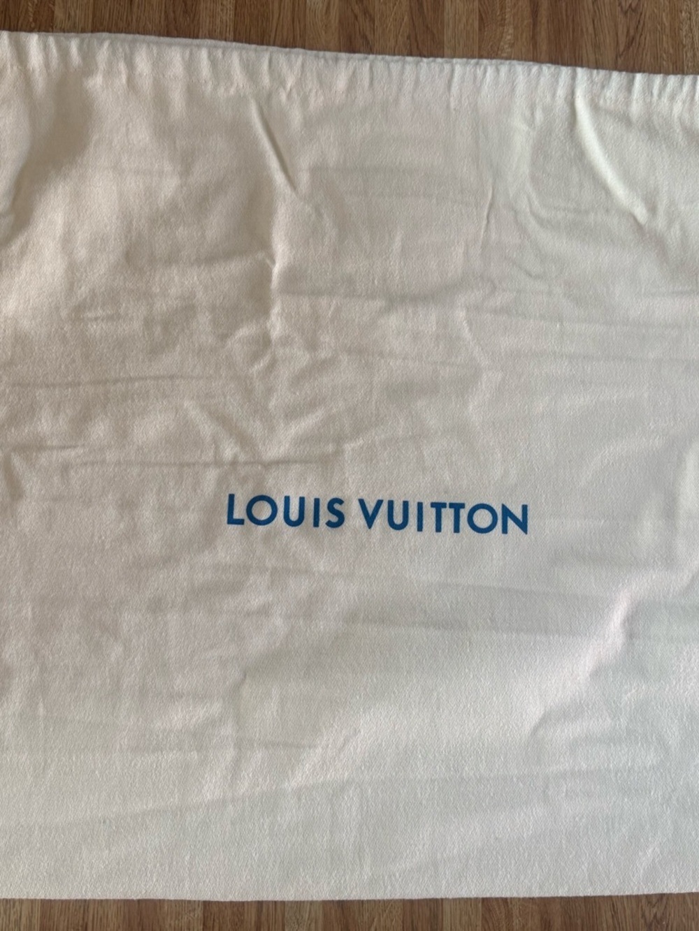 Louis Vuitton Cream Dust Bag with Blue Logo Center